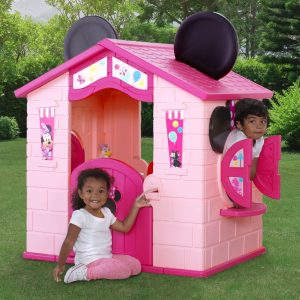 Minnie Mouse Plastic Indoor/Outdoor Playhouse with Easy Assembly
